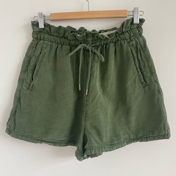 Urban Outfitters Pants - Urban Outfitters Green Paper Bag Shorts